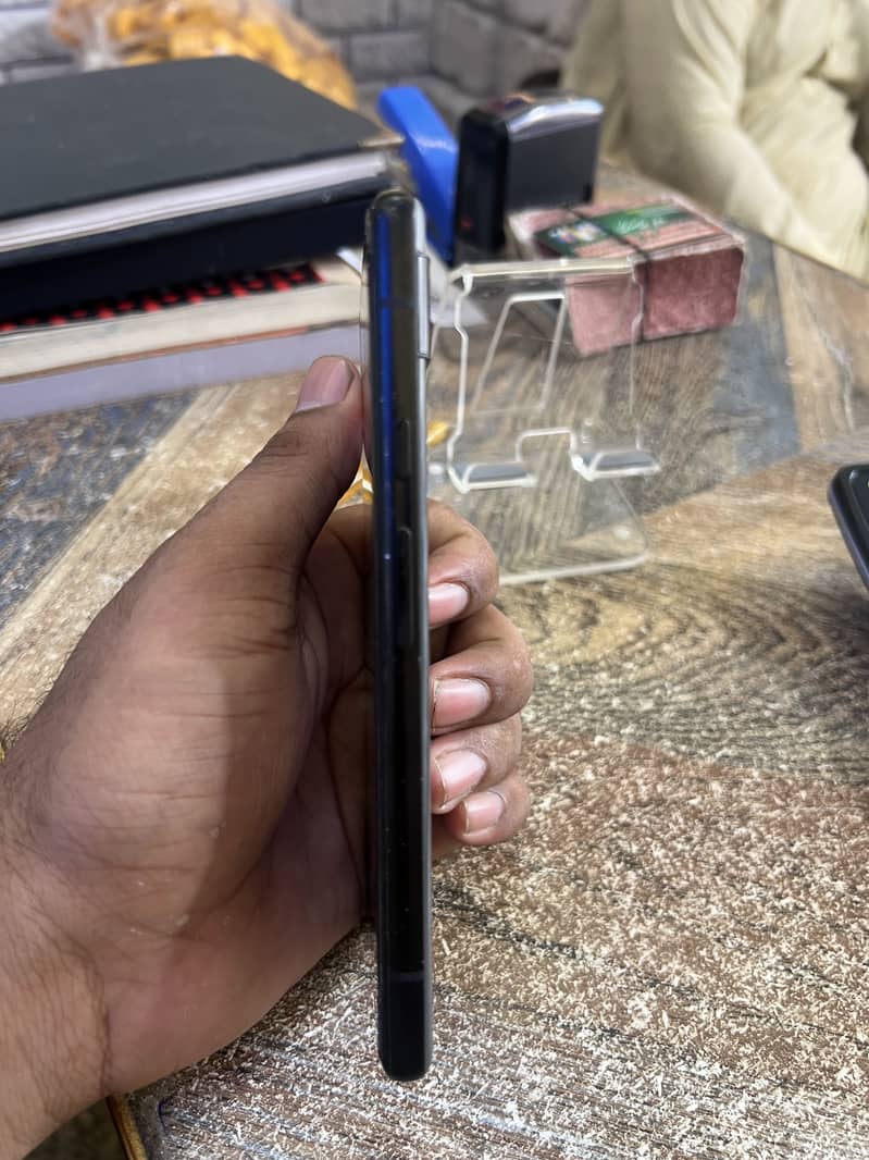 Google Pixel 6a 4