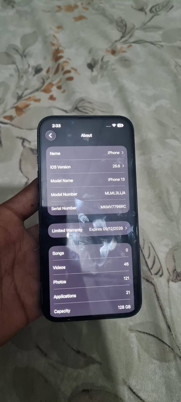 Apple iPhone 13 2
