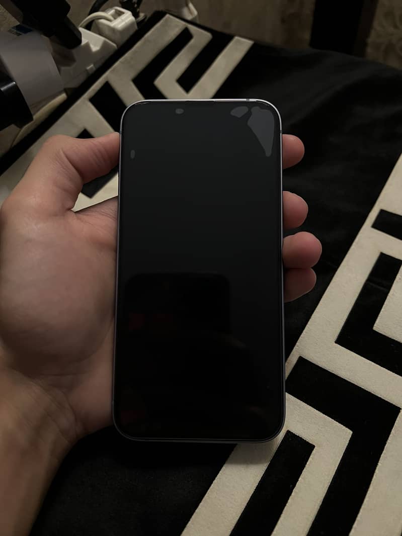 Apple iPhone 14 5