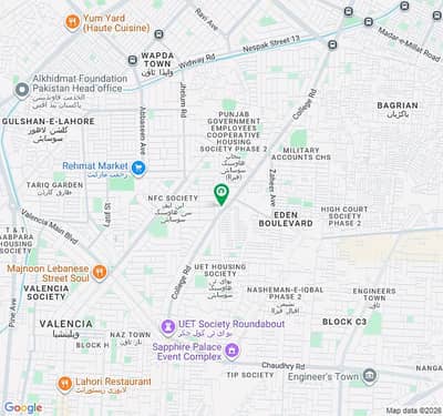 Main college road 3 floor available for rent