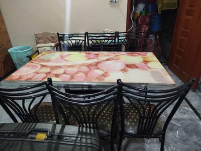 CHAIRS 6 AND DINING TABLE IN NEW CONDITION