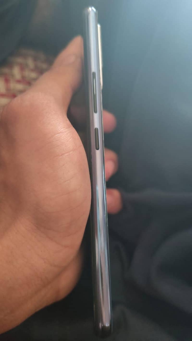 Vivo V21e 2