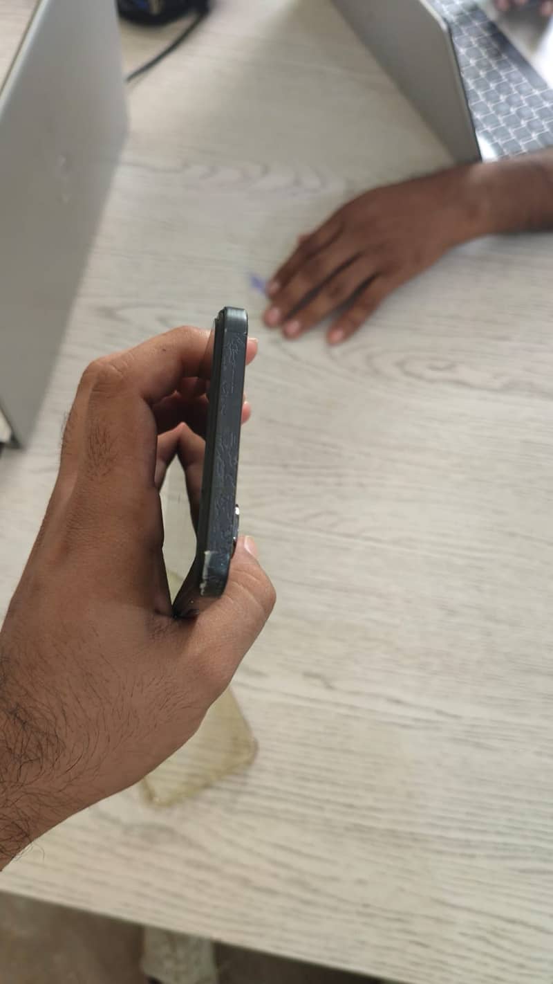Itel S25 4