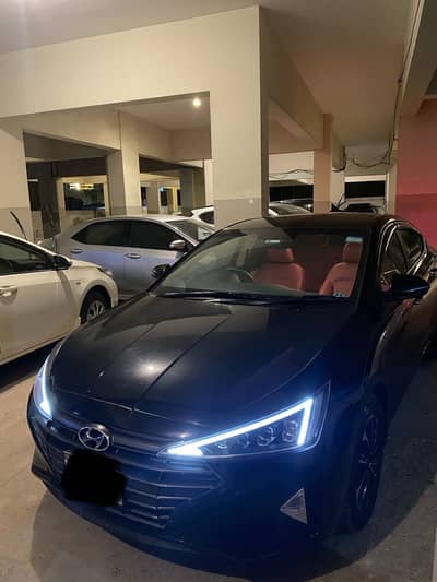 Hyundai Elantra 2025