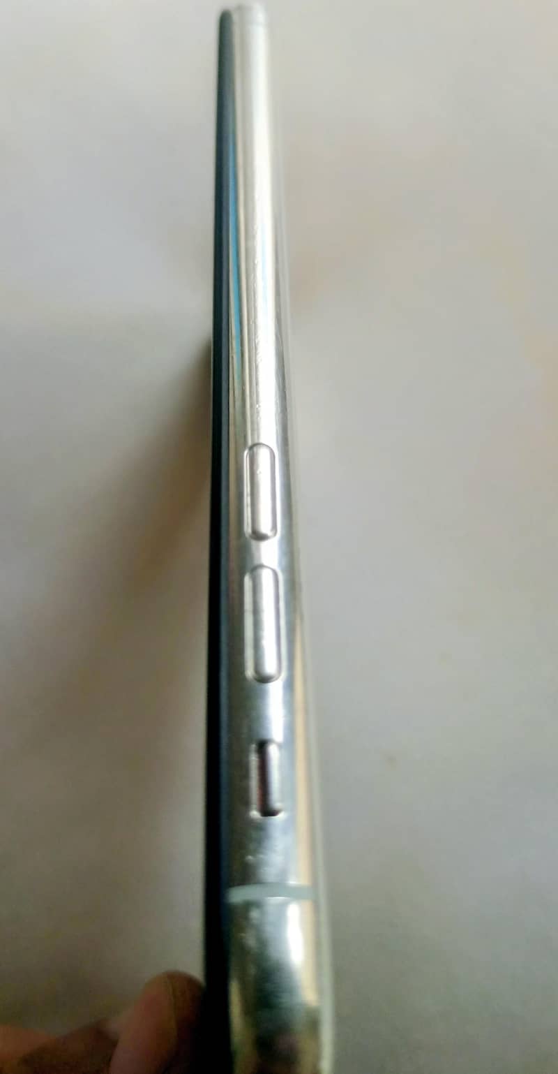 Apple iPhone X 2