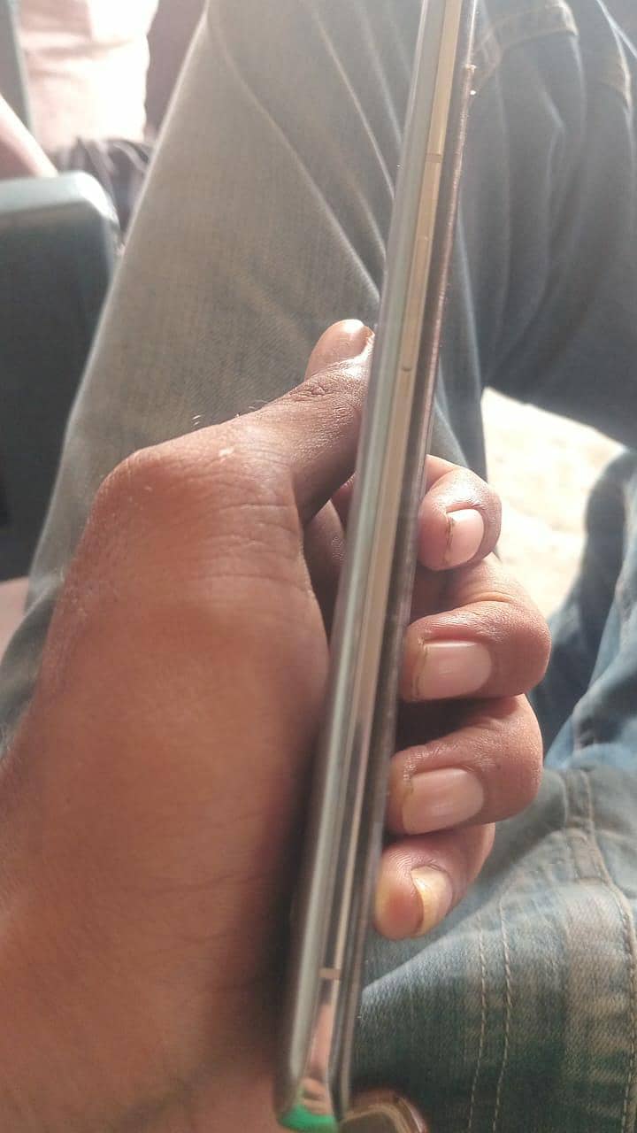 One Plus 9 Pro 5