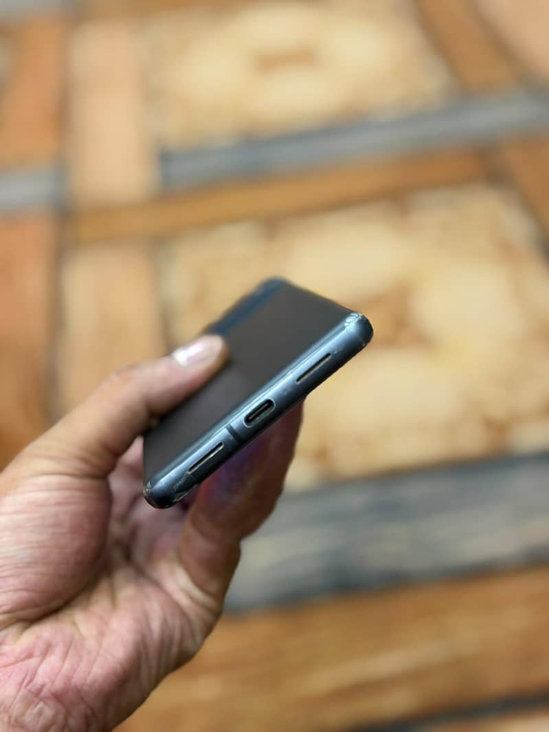 Google Pixel 7 3