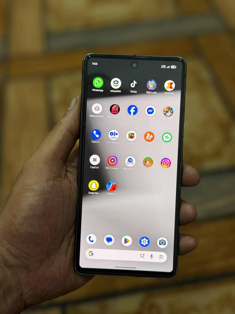 Google Pixel 7 6
