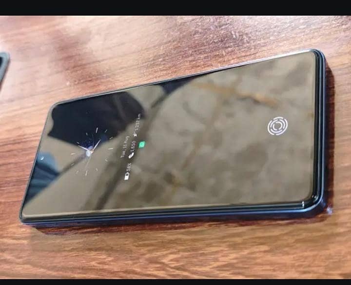 Tecno CAMON 20 Pro 7