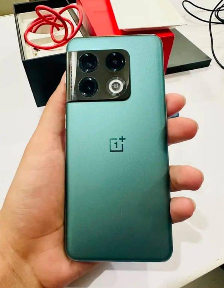 One Plus 10 Pro 0