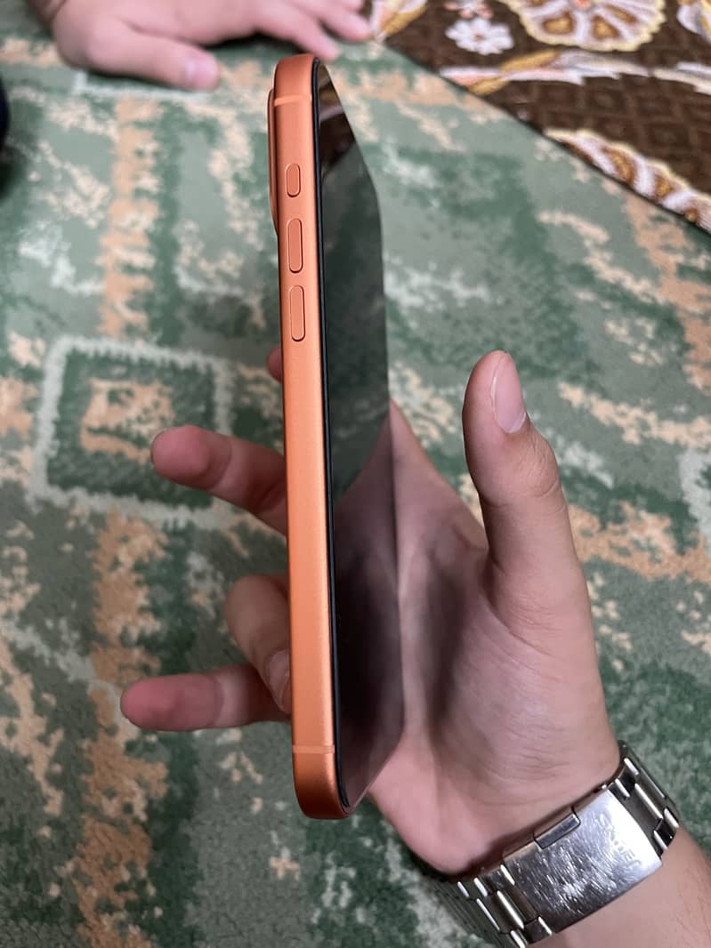 Apple iPhone 17 Pro Max 1