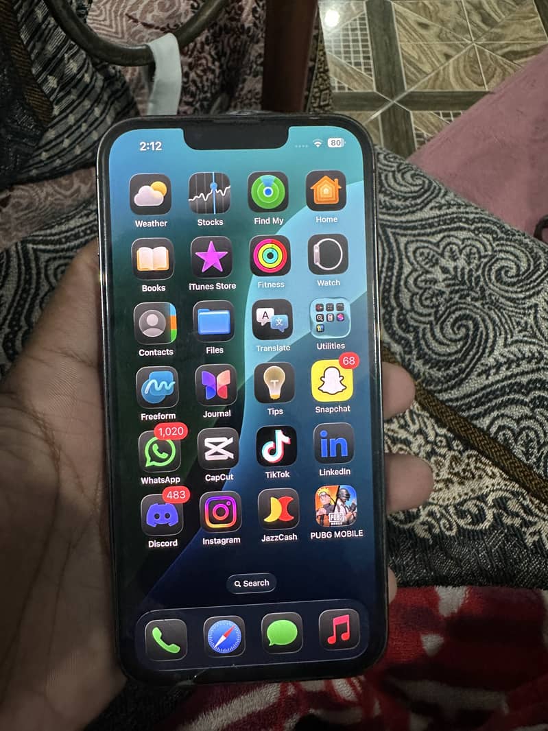 Apple iPhone 13 Pro 2