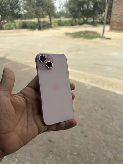 Apple iPhone 15
