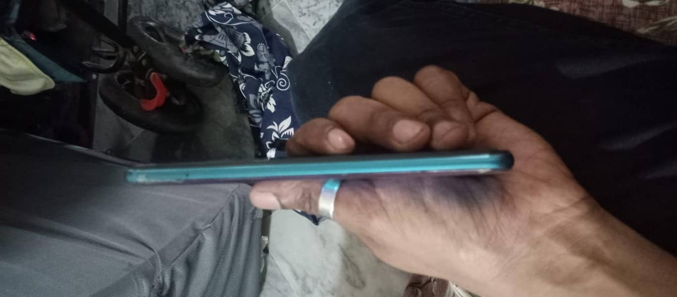 Honor 10 4