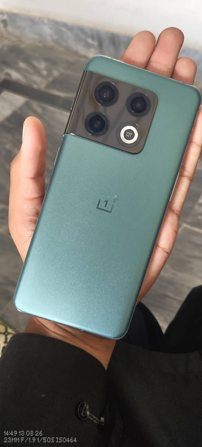 One Plus 10 Pro 1