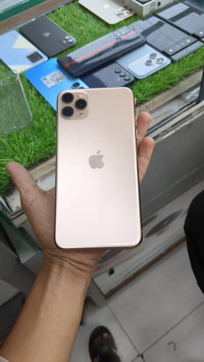 iPhone 11 Pro Max JV - 64GB - 10/10 Condition