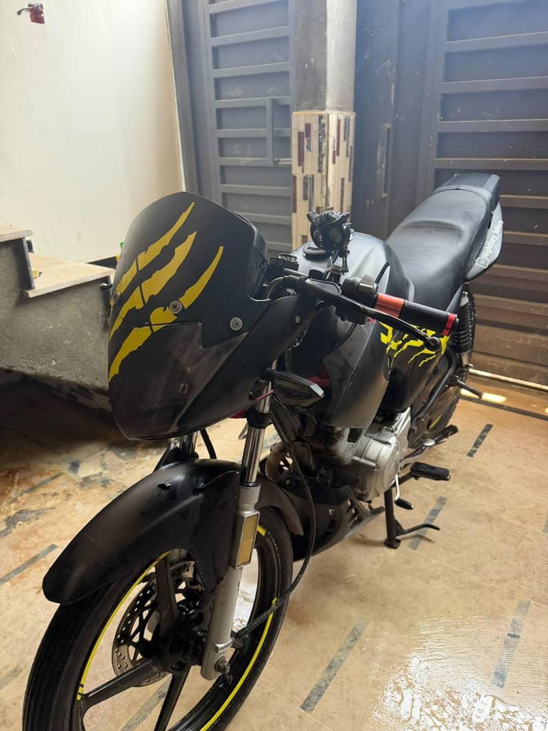 ybr customized fully loaded 1
