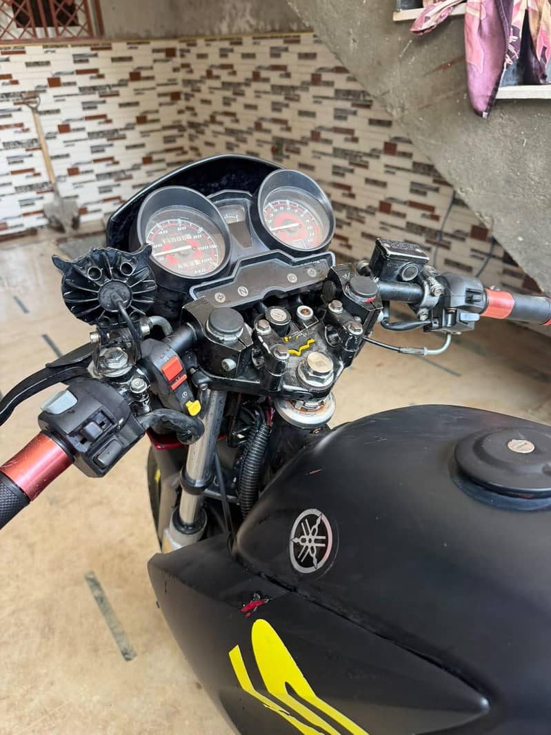 ybr customized fully loaded 3