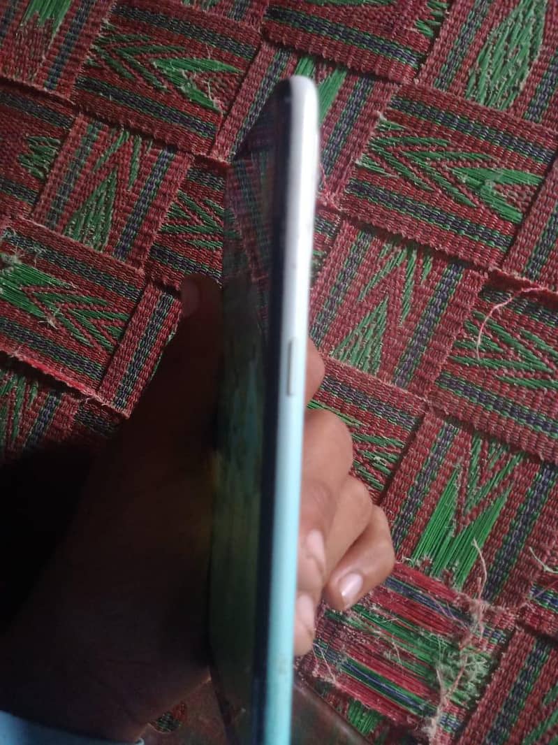 OPPO A31 2