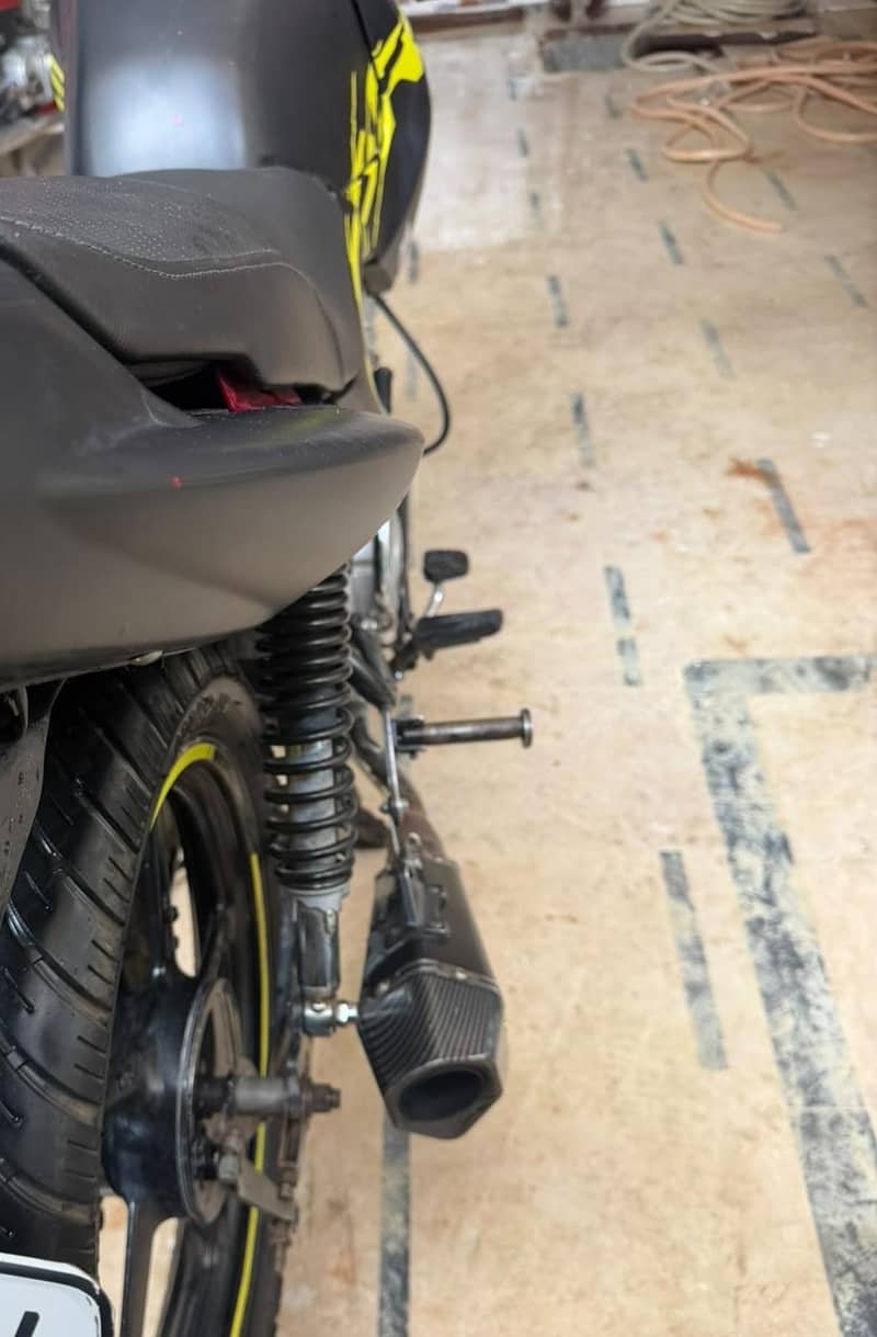 ybr customized fully loaded 4