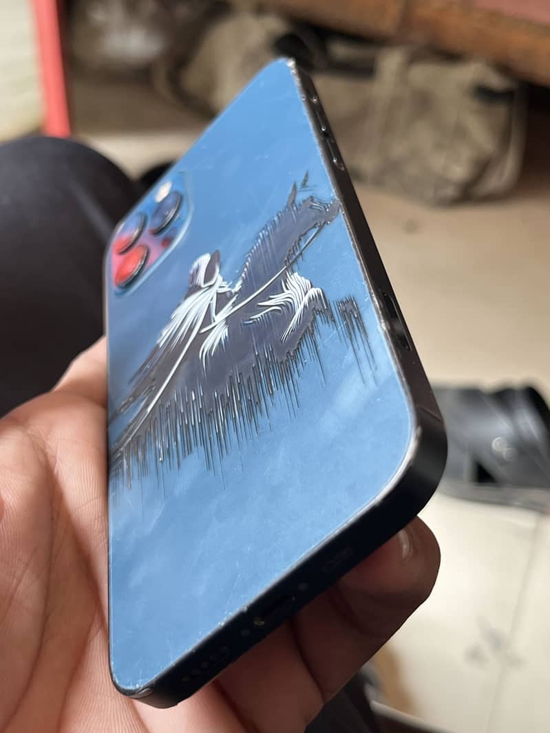 Apple iPhone 12 Pro 8