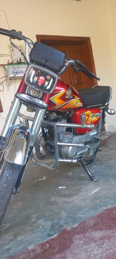 HONDA CG 125