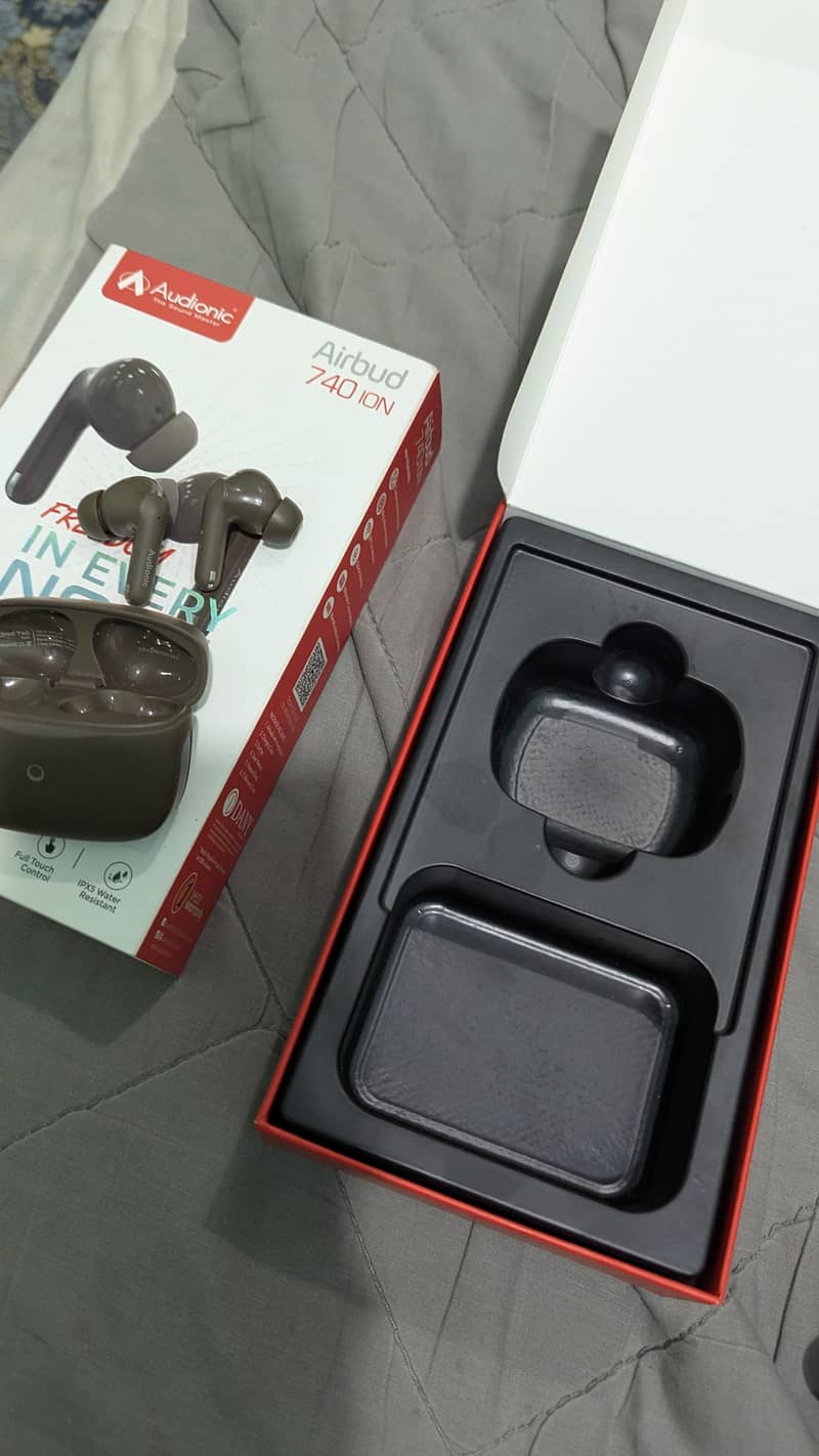 Audionic ion740 1