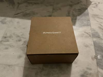 meta quest 3 used 2 to 3 times 10/10 condition original charger 512 gb