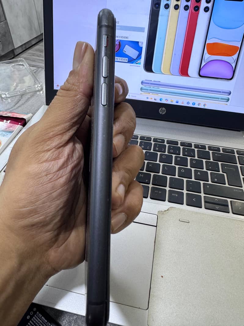 Apple iPhone 11 1