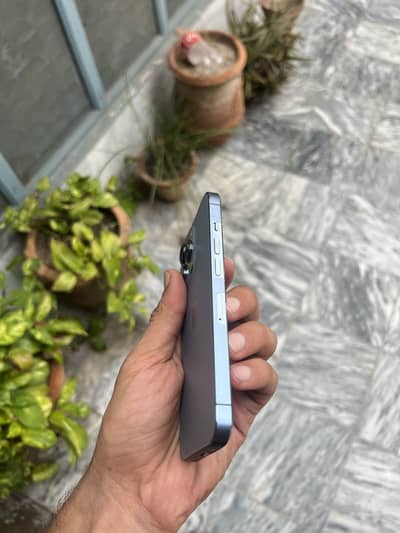Apple iPhone 13 Pro