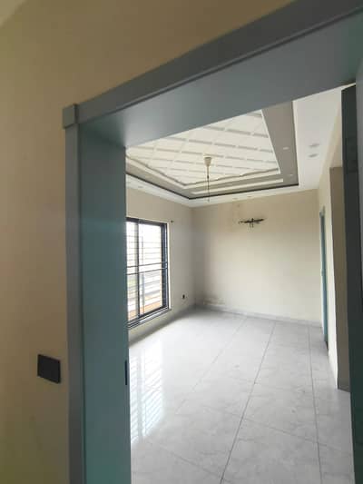 3 Marla house for sale on collage road