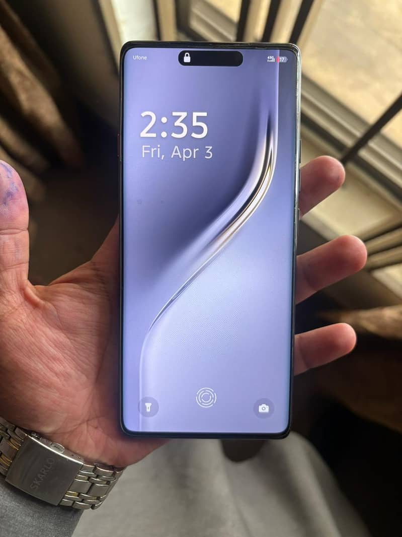 Tecno CAMON 40 Pro 7