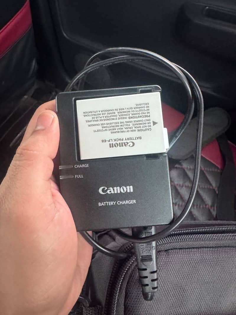 Canon EOS700D 2
