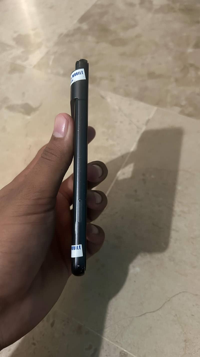 Google Pixel 8 2