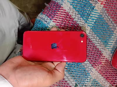 Apple iPhone SE