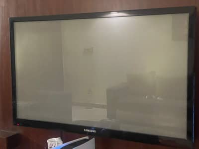 Samsung 40" / 42" LED TV