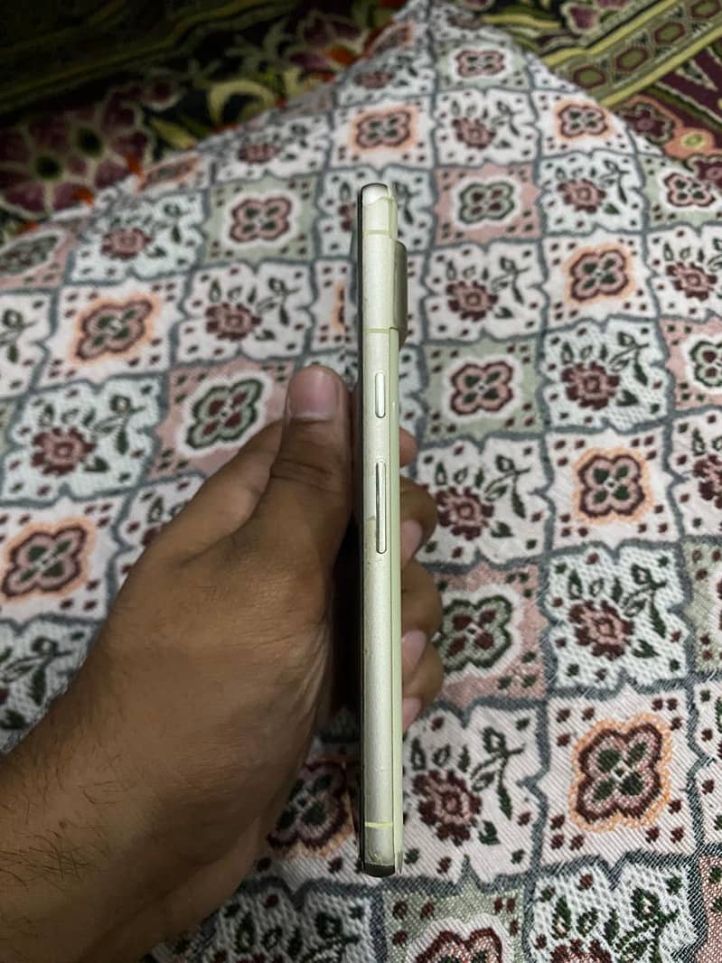 Google Pixel 7 3
