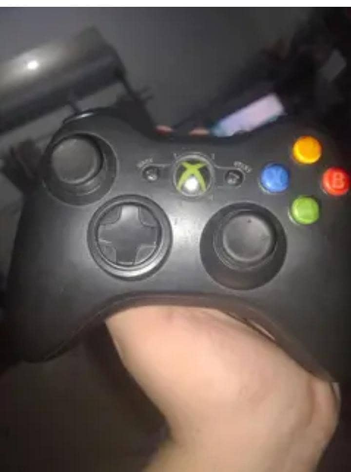 Xbox 360 Wireless Controller with Adapter 0