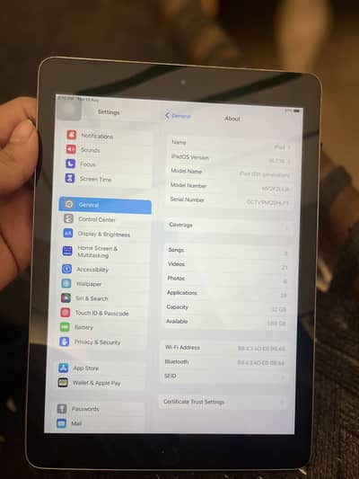 Apple iPad generation 5th