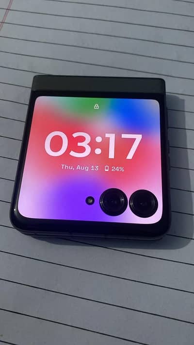 Motorola Razr 40