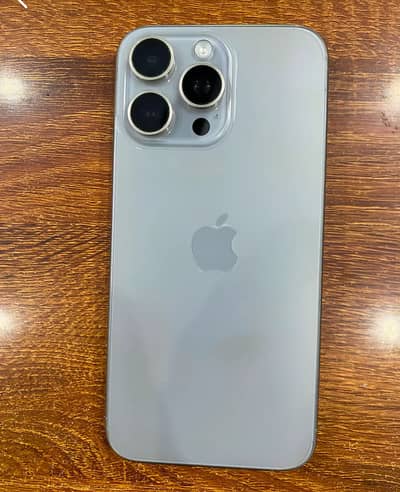 Apple iPhone 15 Pro Max