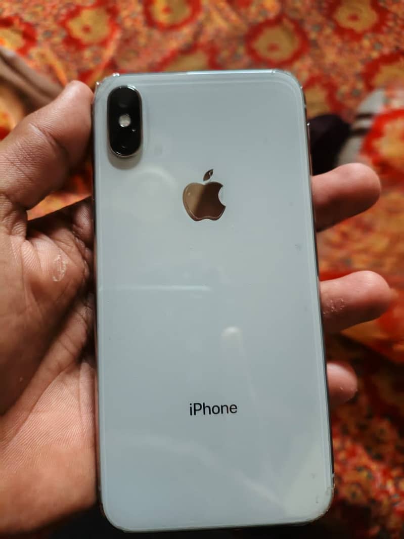 Apple iPhone X 3