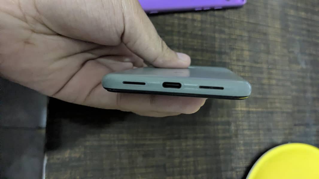 Google Pixel 5 2