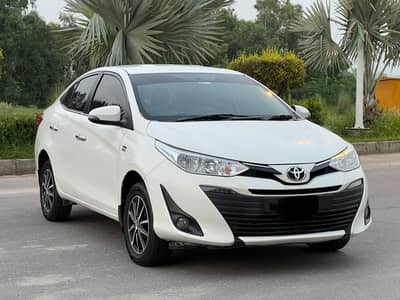 Toyota Yaris ativ X 1.5