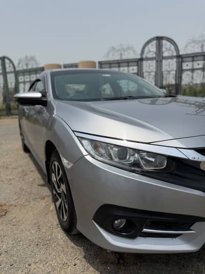 Honda Civic Oriel 2018