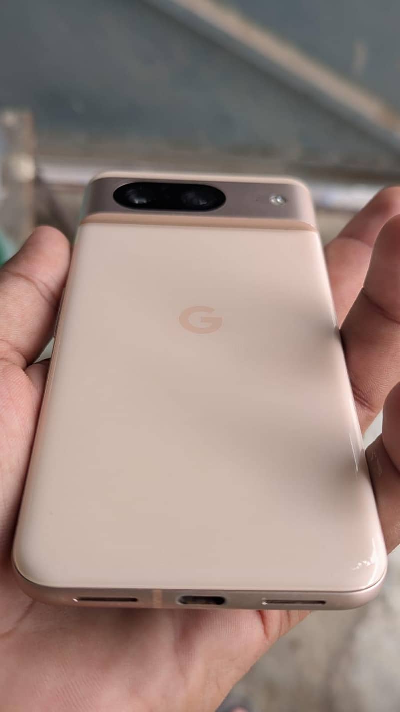 Google Pixel 8 1