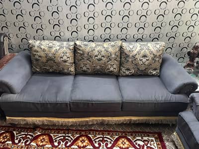 7 Seater excellent condition