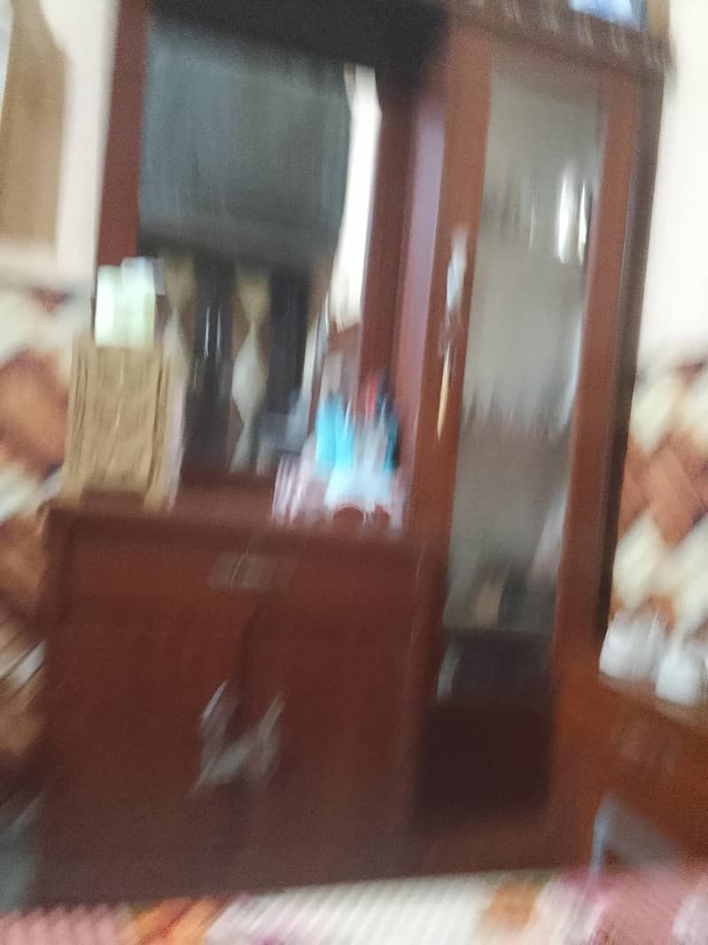 bed without Mattress Dressing table showcase 5