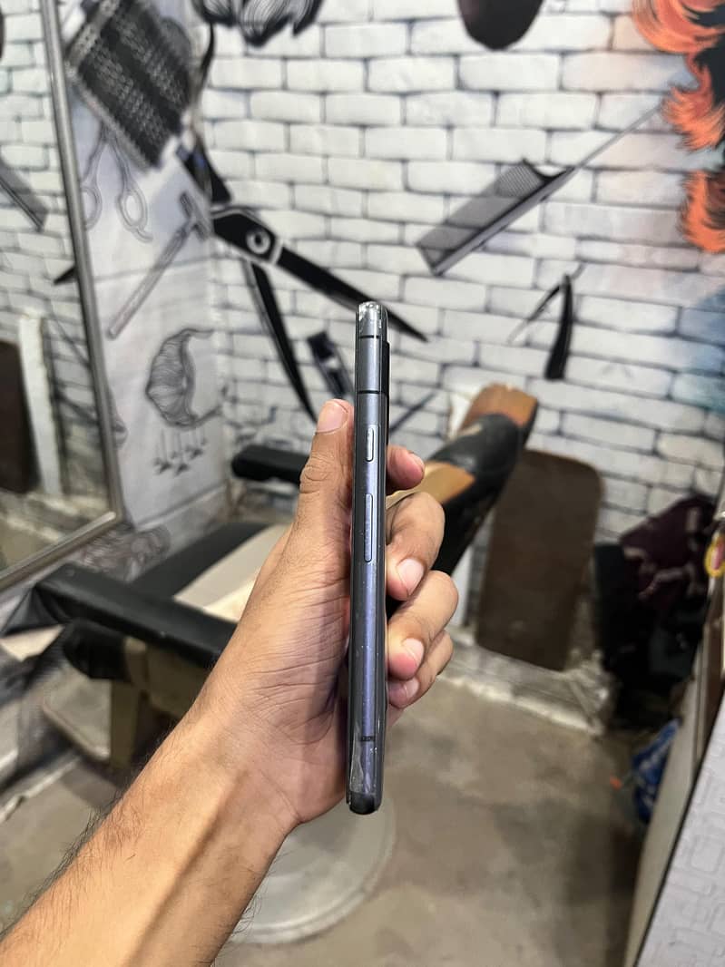 Google pixel 7A 1