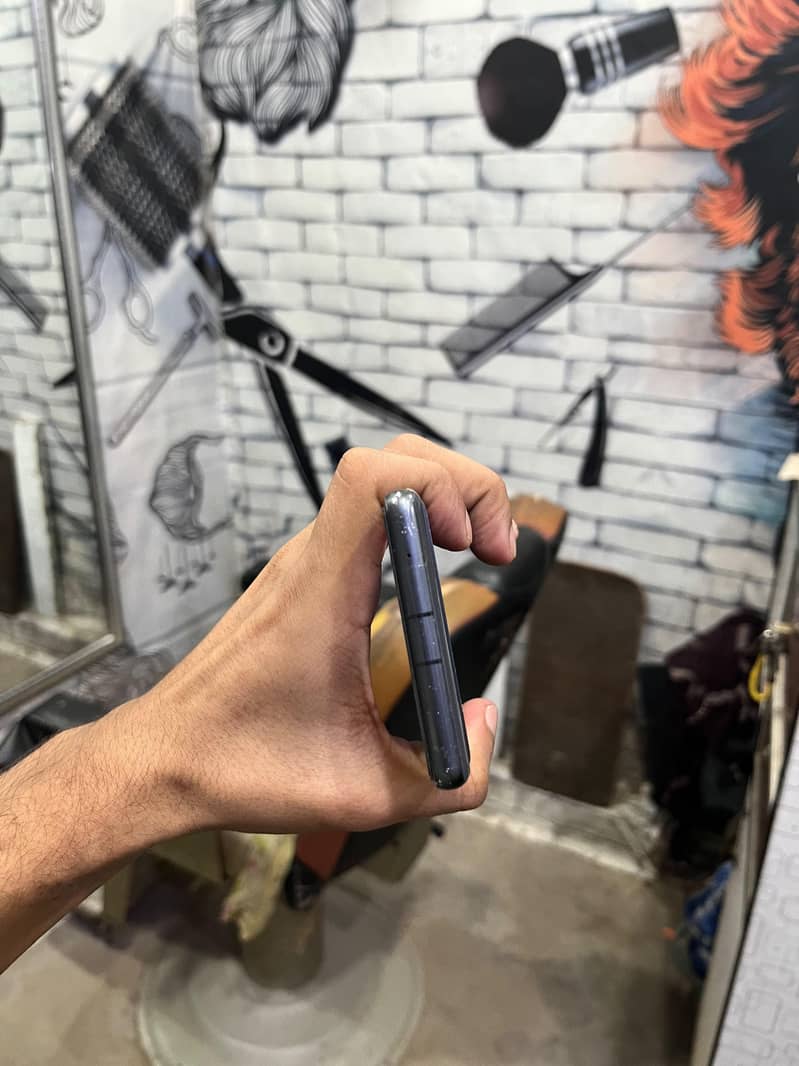 Google pixel 7A 2